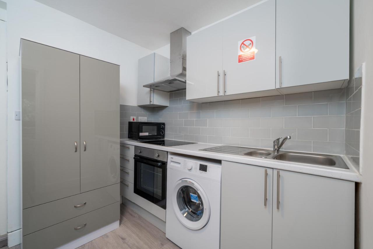 London Selwyn Unique & Stylish Studios ภายนอก รูปภาพ