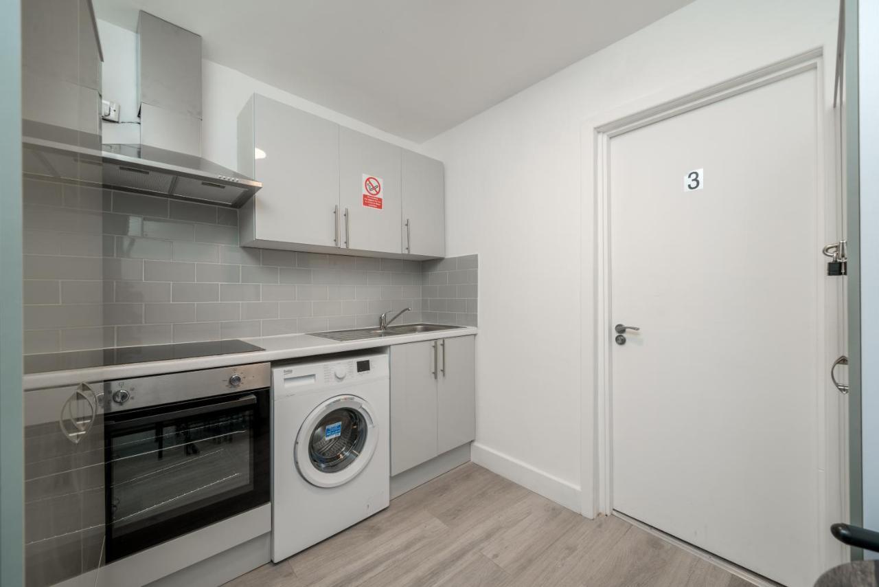 London Selwyn Unique & Stylish Studios ภายนอก รูปภาพ