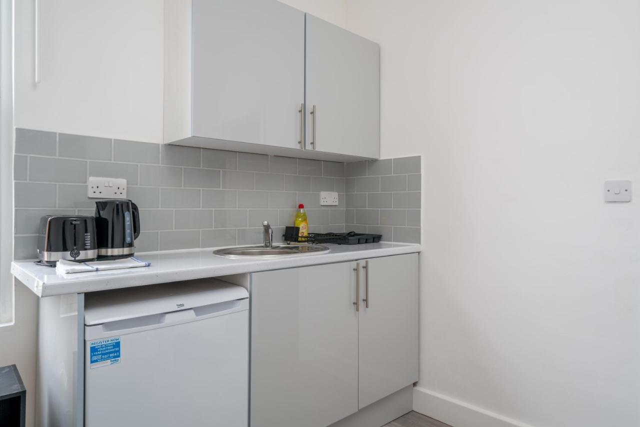 London Selwyn Unique & Stylish Studios ภายนอก รูปภาพ