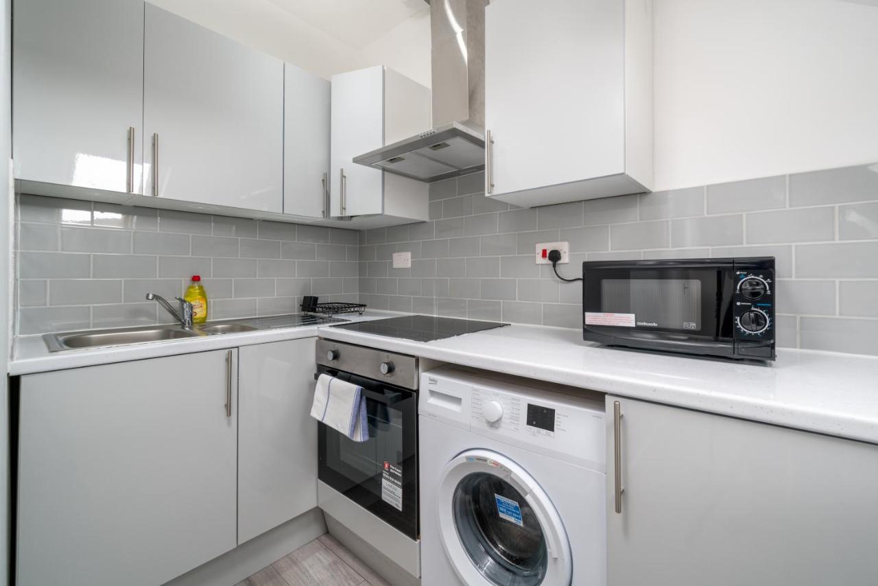 London Selwyn Unique & Stylish Studios ภายนอก รูปภาพ