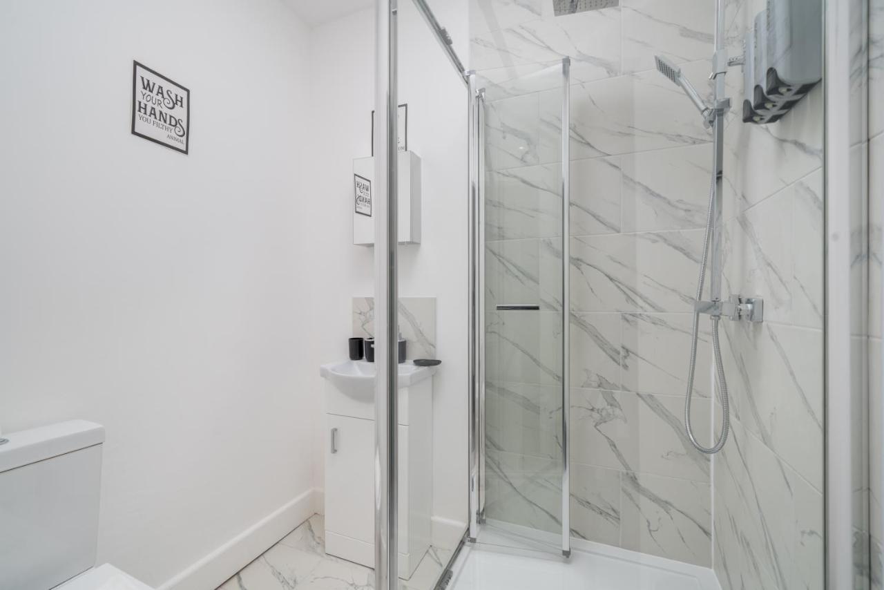 London Selwyn Unique & Stylish Studios ภายนอก รูปภาพ